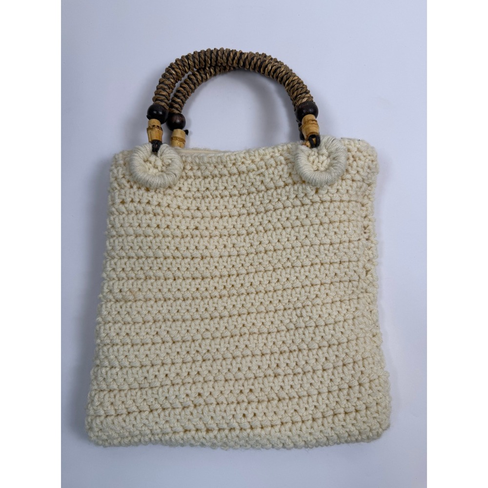 Vintage Crochet Purse - Beaded Handle